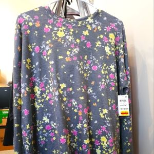 NWT Ideology Large Sweatshirt